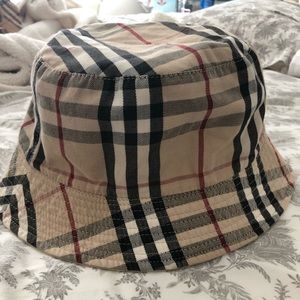 Reversible Burberry Bucket Hat